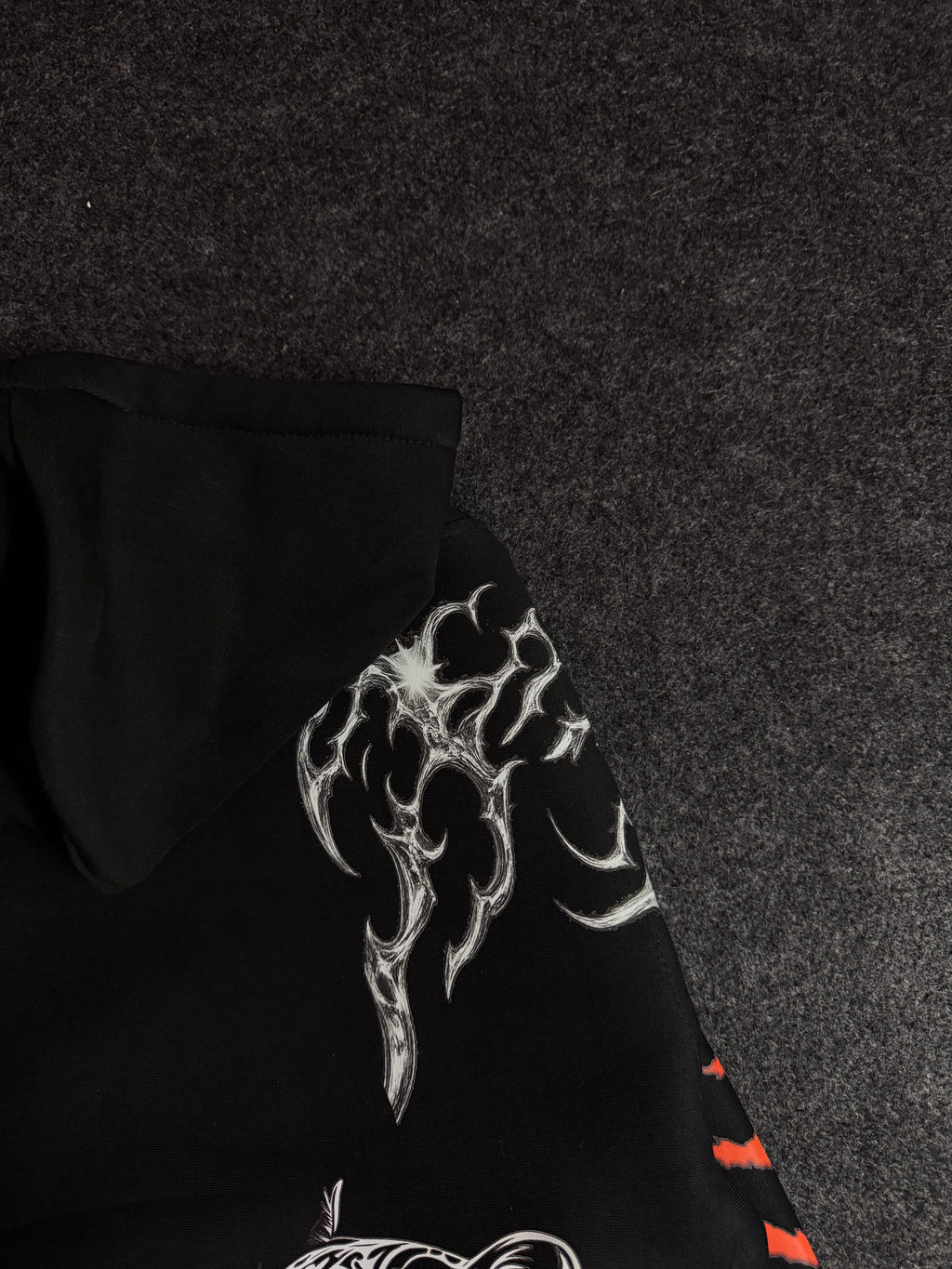BLACK ONYX CLAW HOODIE
