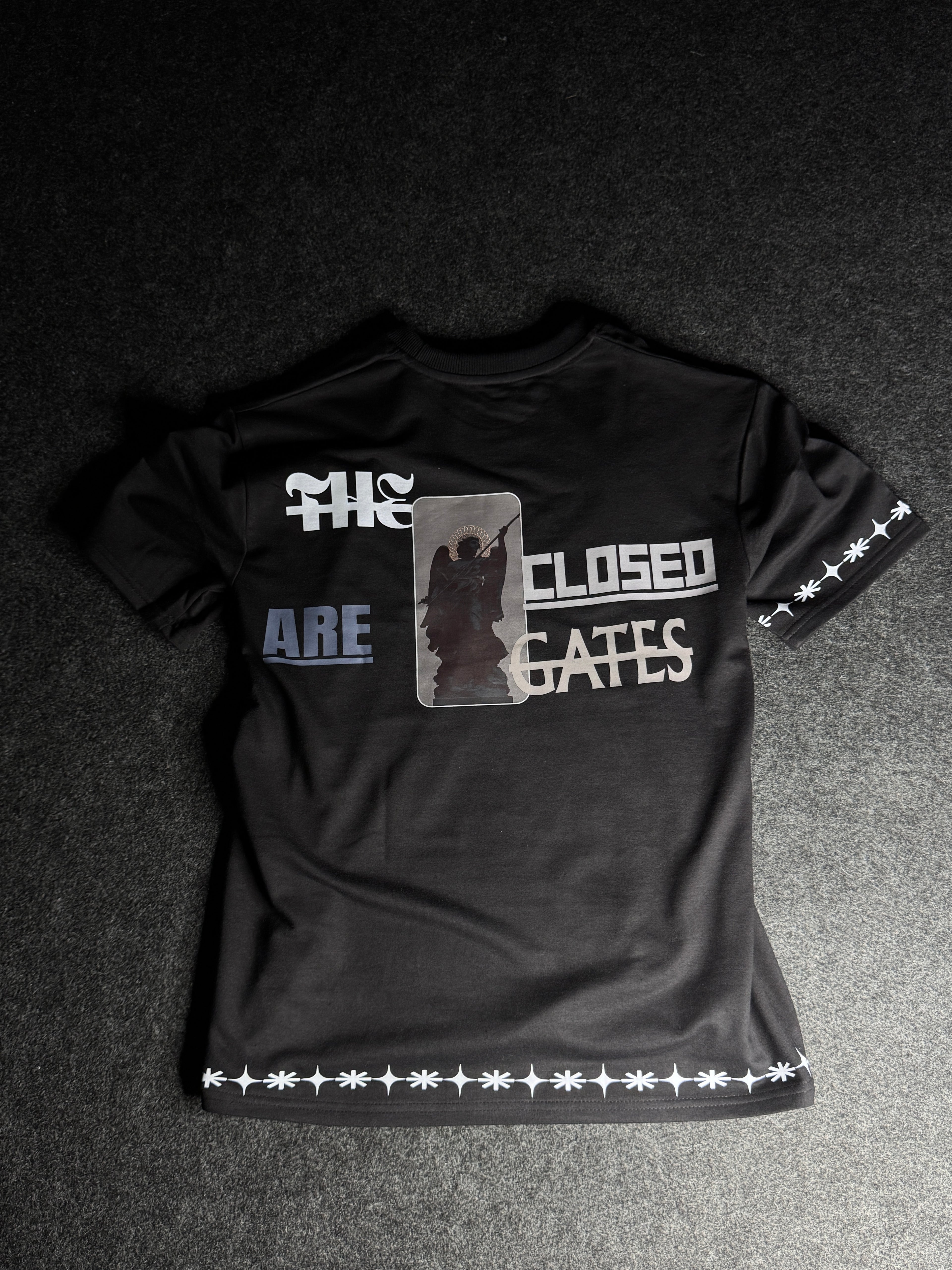 Black Eclipsera T-shirt