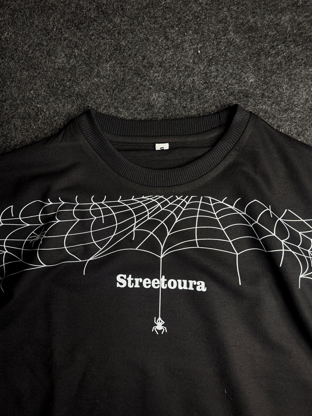 BLACK ARACHNID T-SHIRT